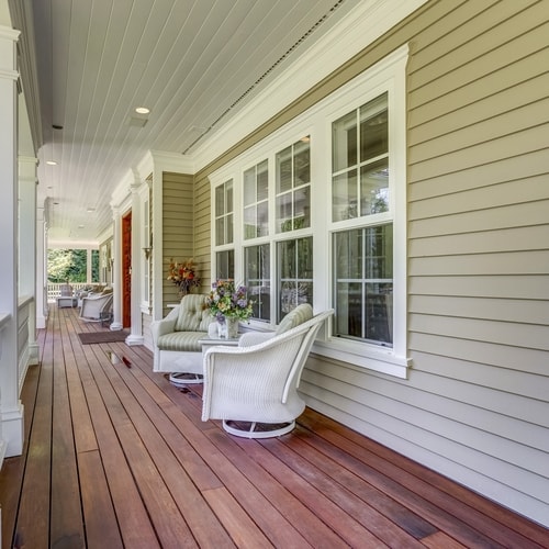 What Are The Best Deck Stain Colors For A Yellow Home?